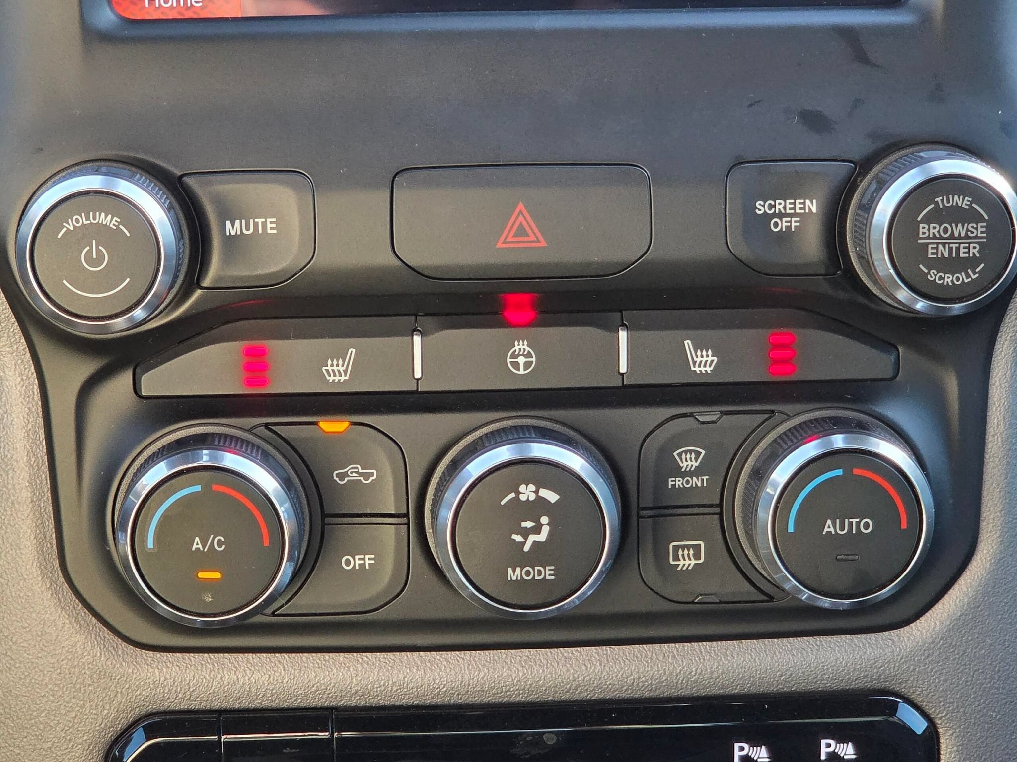 Used 2022 RAM 1500 Big Horn AWD/4WD image 17