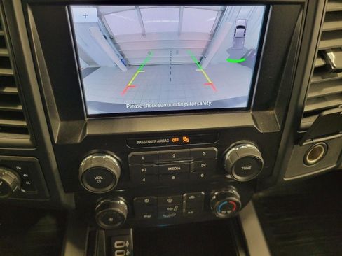 Used 2020 Ford F150 XL w/ Equipment Group 101A Mid AWD/4WD image 15