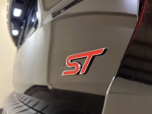 New 2026 Ford Explorer ST w/ Sun And Sound Package image 45