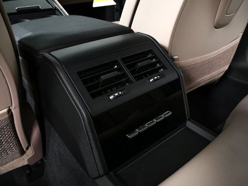 New 2026 Porsche Panamera RWD image 22