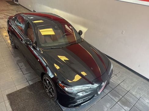 Used 2024 Alfa Romeo Giulia Ti w/ Active Assist Plus Package image 18