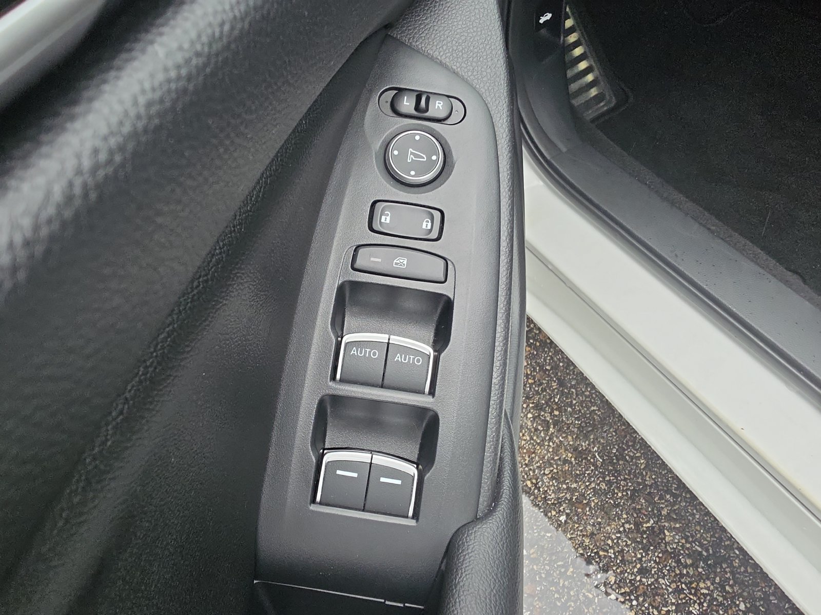 Used 2020 Honda Accord Sport image 14