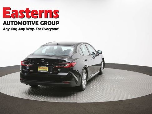 Used 2025 Toyota Camry LE FWD image 41