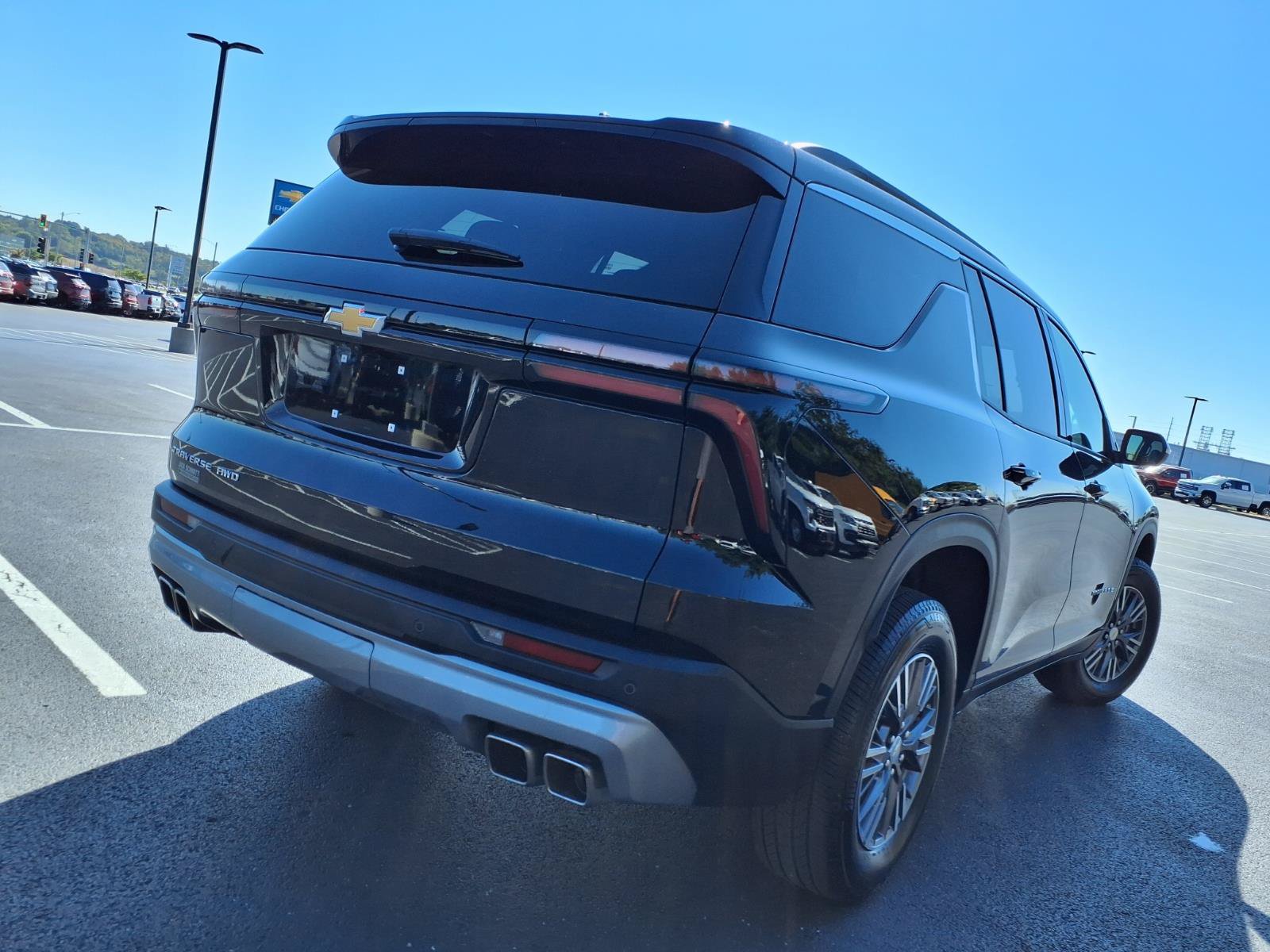 Used 2026 Chevrolet Traverse LT AWD/4WD image 30