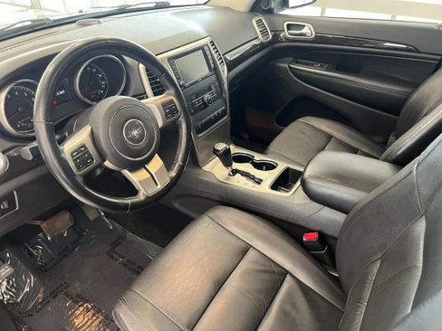 Used 2012 Jeep Grand Cherokee Laredo AWD/4WD image 11