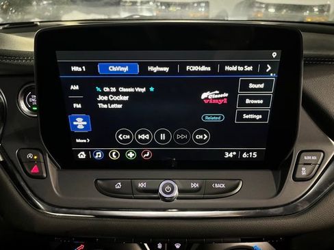 Used 2025 Chevrolet Blazer LT image 25