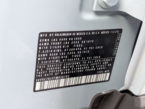 New 2026 Volkswagen Taos SE AWD/4WD image 37