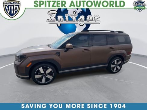 Used 2024 Hyundai Santa Fe Limited image 4