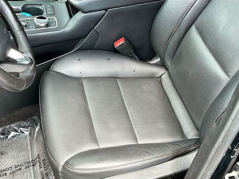 Used 2023 Cadillac XT4 Sport image 18