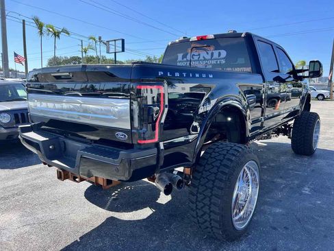 Used 2022 Ford F250 Platinum w/ Tremor Off-Road Package image 7