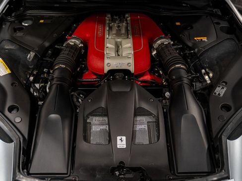 Used 2019 Ferrari 812 Superfast $400k MSRP. $30,000 In upgrade image 39