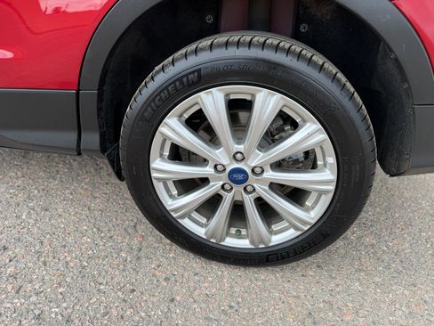 Used 2018 Ford Escape Titanium AWD/4WD image 8