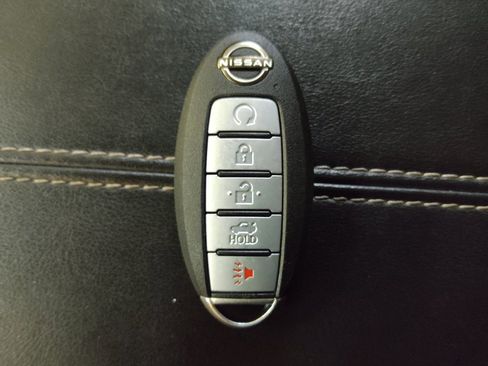 Used 2024 Nissan Altima 2.5 SV image 32