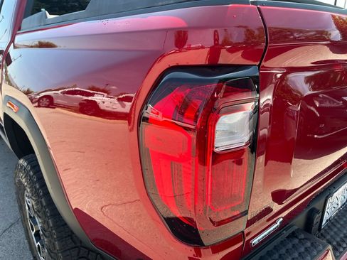 Used 2023 GMC Canyon AT4X w/ Edition 1 AWD/4WD image 39