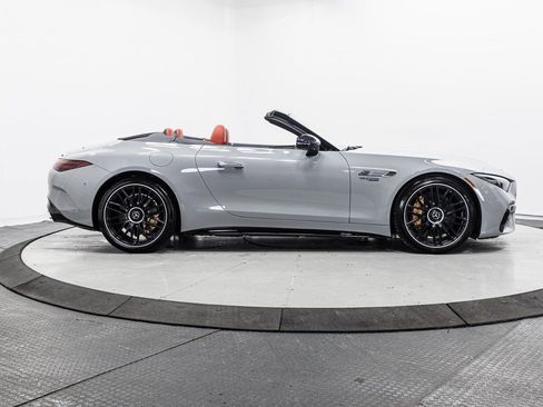 Used 2022 Mercedes-Benz SL 63 AMG 4MATIC image 37