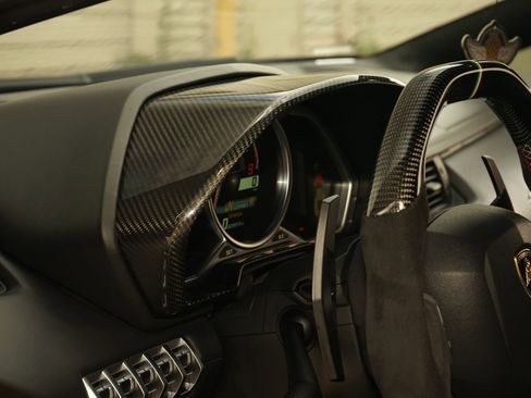 Used 2015 Lamborghini Aventador LP 700-4 image 34