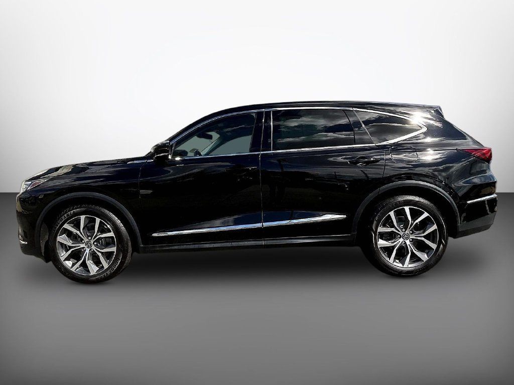 Used 2023 Acura MDX w/ Technology Package AWD/4WD image 4