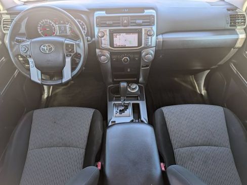 Used 2018 Toyota 4Runner SR5 AWD/4WD image 20