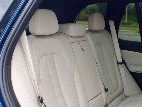 Used 2022 BMW X5 xDrive45e image 54