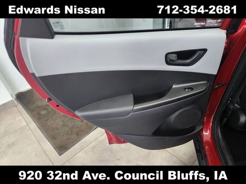 Used 2020 Hyundai Kona SEL image 12