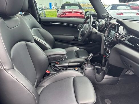 Used 2020 MINI Cooper S w/ Premium Package FWD image 22