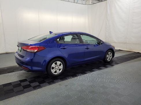 Used 2017 Kia Forte LX FWD image 10