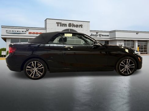 Used 2021 BMW 230i xDrive Convertible w/ Premium Package image 6