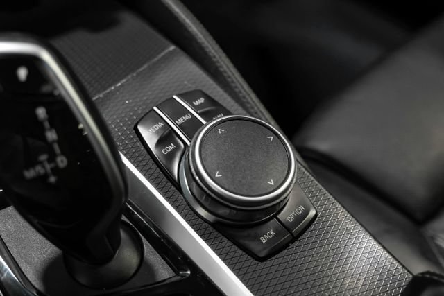 Used 2021 BMW 540i w/ M Sport Package RWD image 28