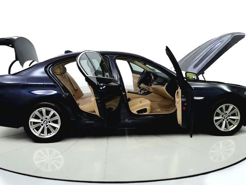 Used 2014 BMW 528i xDrive Sedan AWD/4WD image 15