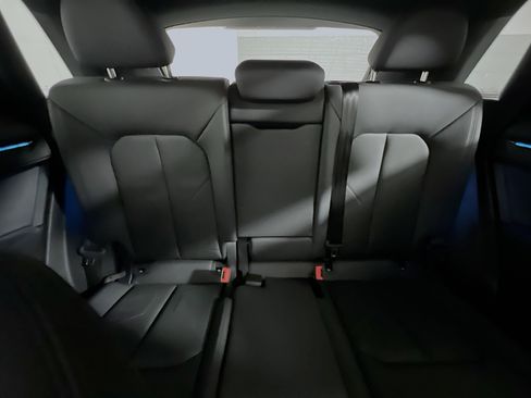 Used 2023 Audi Q3 2.0T Premium Plus w/ Premium Plus Package image 33