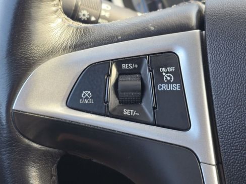 Used 2017 Chevrolet Equinox LT w/ Convenience Package image 24