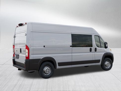 New 2025 RAM ProMaster 3500 w/ Crew Van Package image 4