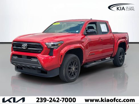 Used 2026 Toyota Tacoma SR5 RWD image 3