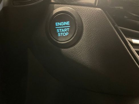 Used 2024 Ford Escape ST-Line AWD/4WD image 15