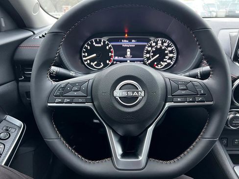 New 2025 Nissan Sentra SR image 21