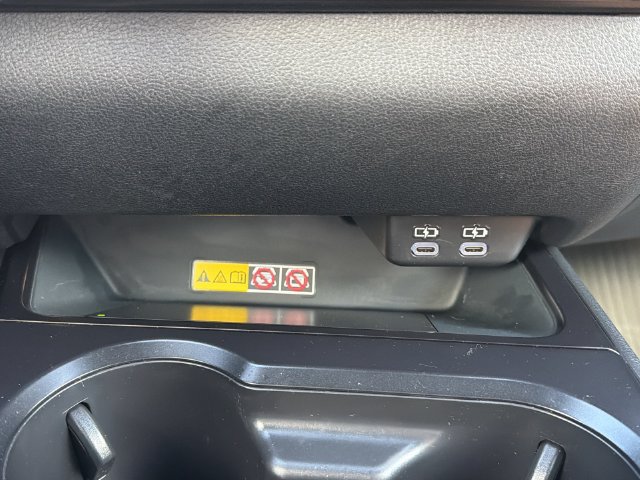 Used 2023 Lexus UX 250h AWD w/ Premium Package image 23