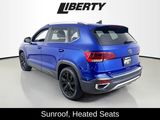 Used 2022 Volkswagen Taos SE image 5