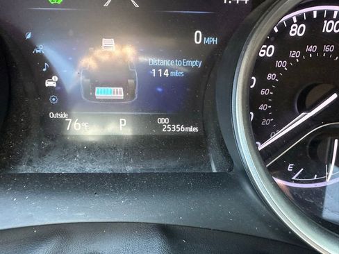 Used 2021 Toyota Camry XLE FWD image 10
