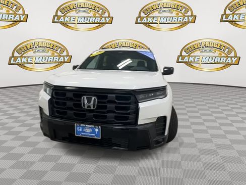 Used 2026 Honda Pilot Sport image 6
