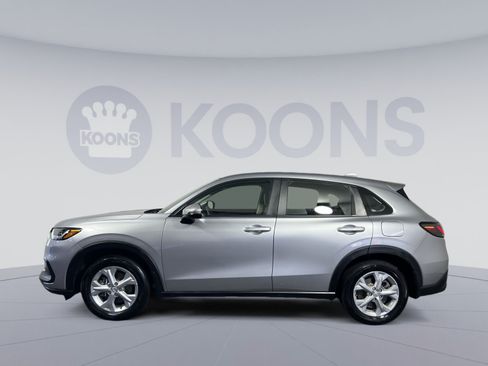 Used 2024 Honda HR-V LX image 2