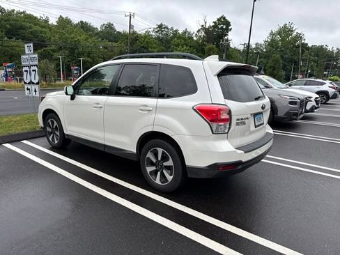Used 2017 Subaru Forester 2.5i Premium AWD/4WD image 14