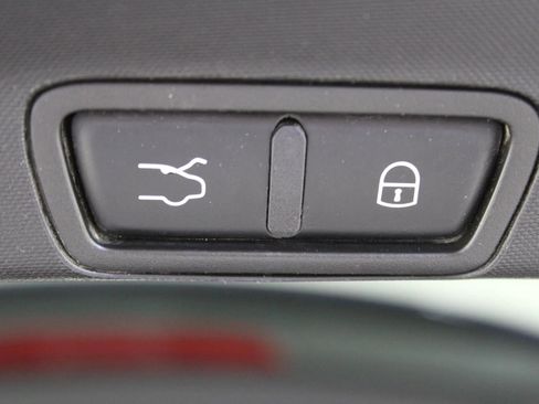 Used 2019 Alfa Romeo Stelvio Ti AWD/4WD image 27