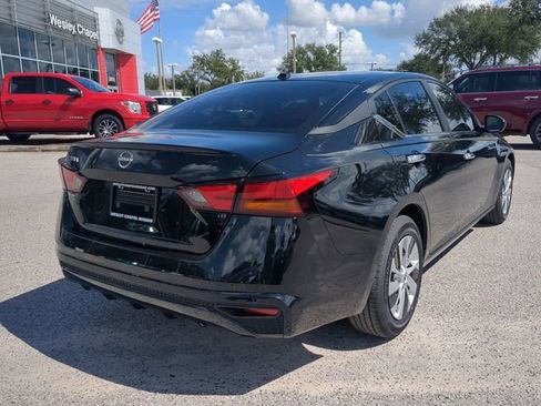 Certified 2025 Nissan Altima 2.5 S FWD image 5