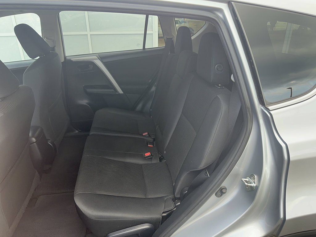 Certified 2016 Toyota RAV4 LE FWD image 14