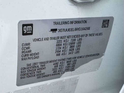 Used 2024 GMC Sierra 1500 AT4 w/ Technology Package image 29