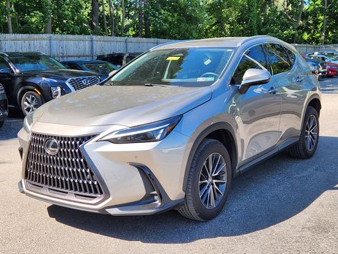 Used 2023 Lexus NX 350 AWD image 2
