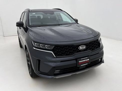 Used 2021 Kia Sorento SX AWD/4WD image 3