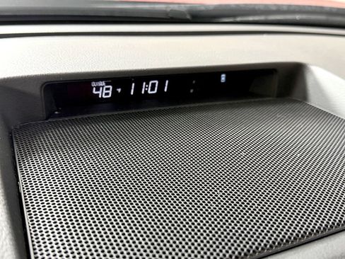 Used 2012 Toyota Tundra 8ft Bed w/ Convenience Pkg image 26