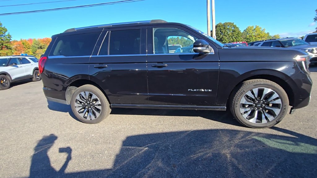 Certified 2026 Ford Expedition Platinum w/ Driver's Package AWD/4WD image 21