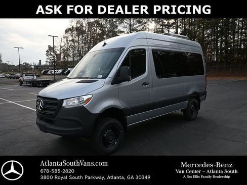 Used 2025 Mercedes-Benz Sprinter 2500 image 1